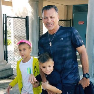 Meet your Posher, Ray